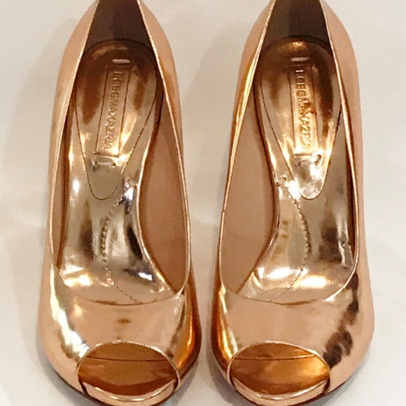 BCBG MaxAzria Peep Toe Pumps Rose Gold Metallic - Picture 3 of 7